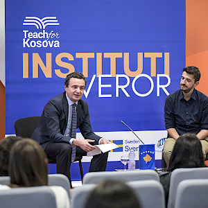 Bisedë frymëzuese për arsimin dhe lidershipin në #InstitutiVeror2023 me Kryeministrin Albin Kurti